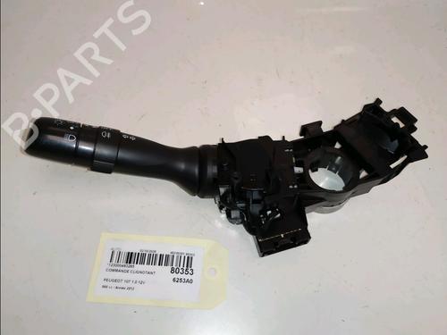 Used Steering column stalk Steering column stalk PEUGEOT 107 (PM_, PN_) 1.0 (68 hp) 39633770 39633770