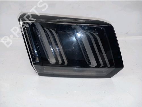 Used Left tailgate light PEUGEOT 3008 II SUV (MC_, MR_, MJ_, M4_) Hybrid (224 hp) 30524650