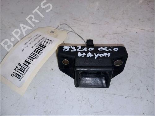 Used Tailgate lock RENAULT CLIO II (BB_, CB_) 1.4 16V (B/CB0P, BB13) (98 hp) 30421237