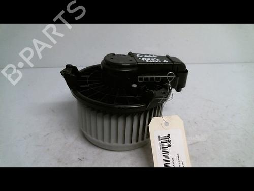 Varmeblæser TOYOTA YARIS (_P13_) 1.5 Hybrid (NHP130_) (101 hp) 30423375