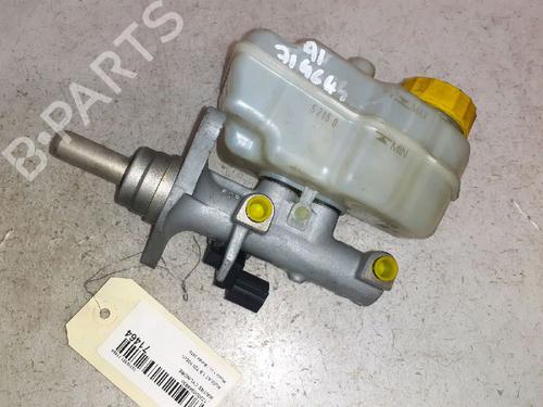 Used Brake master cylinder AUDI A1 (8X1, 8XK) 1.6 TDI (105 hp) 30422408