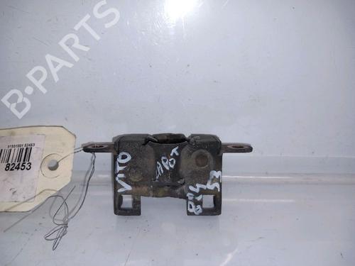 Used Hood lock MERCEDES-BENZ VITO Van (W638) 112 CDI 2.2 (638.094) (122 hp) 30425509