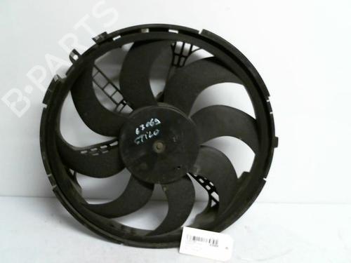 Used Radiator fan Radiator fan 30421949 30421949