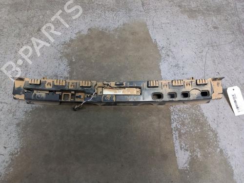 Used Rear bumper bracket RENAULT CAPTUR I (J5_, H5_) 1.5 dCi 90 (J5N4, J5M5, J5MW, J5M6, J5AL, J5AJ) (90 hp) 30427239