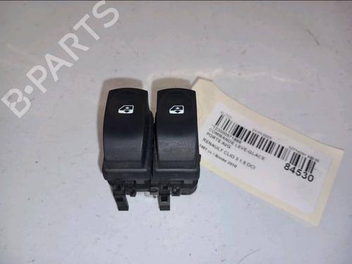 Interrupteur de vitre avant gauche RENAULT CLIO III (BR0/1, CR0/1) 1.5 dCi (BR17, CR17) (86 hp) 30632961