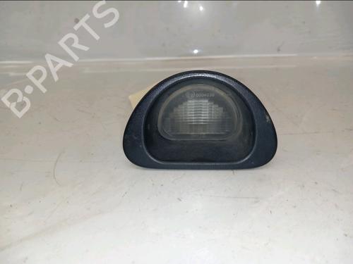 Éclairage de plaque d'immatriculation PEUGEOT 107 (PM_, PN_) 1.0 (68 hp) 31845688