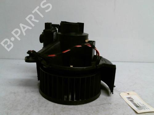Used Heater blower motor OPEL ZAFIRA A MPV (T98) 2.2 DTI 16V (F75) (125 hp) 30422622