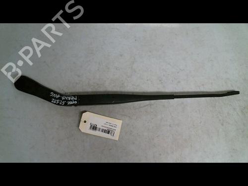 Used Front windshield wiper arm Front windshield wiper arm 30417535 30417535