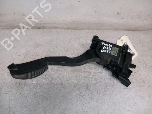 Used Pedal ALFA ROMEO GT (937_) 1.9 JTD (937CXN1B) (150 hp) 30434042