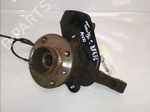 Used Right front steering knuckle Right front steering knuckle RENAULT TWINGO II (CN0_) 1.2 16V (CN04, CN0B) (75 hp) 33713452 33713452