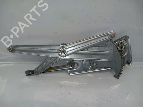 Vindusheismekanisme høyre foran RENAULT TWINGO I (C06_) 1.2 (C066, C068) | BP30416146C23