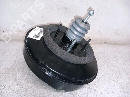 Used Servo brake PEUGEOT 308 II (LB_, LP_, LW_, LH_, L3_) 1.2 THP 130 (131 hp) 30433041