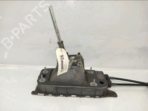 Used Gear lever VW GOLF V (1K1) 2.0 FSI (150 hp) 31867790