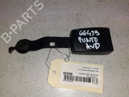 Used Seat buckle FIAT GRANDE PUNTO (199_) 1.3 D Multijet (75 hp) 30420299