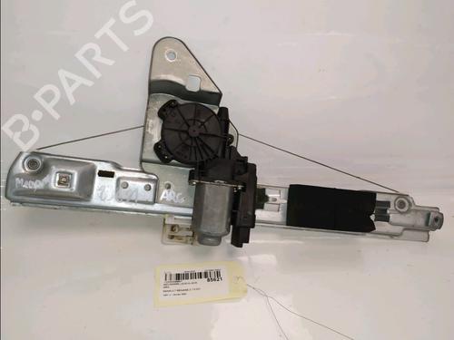 Rudehejsemekanisme venstre bagtil Rudehejsemekanisme venstre bagtil RENAULT MEGANE II (BM0/1_, CM0/1_) 1.5 dCi (BM0F, BM0T, BM2B, CM0F, CM0T) (82 hp) 36152899 36152899