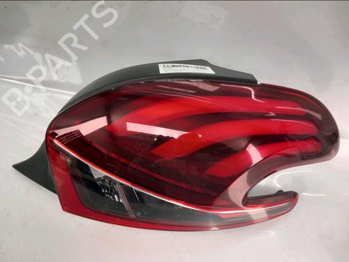 Used Right taillight PEUGEOT 208 I (CA_, CC_) 1.6 HDi / BlueHDi 75 (75 hp) 31578739