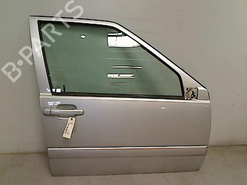 Porta anteriore destra VOLVO V70 I (875, 876) 2.5 TDI (140 hp) 30895971