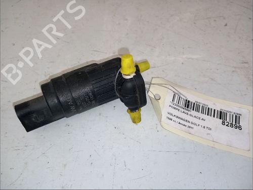 Used Washer pump VW GOLF VI (5K1) 1.6 TDI (105 hp) 30413479
