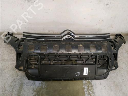 Grelha CITROËN C3 AIRCROSS II (2R_, 2C_) 1.5 BlueHDi 120 (2CYHXX) (120 hp) 32102037