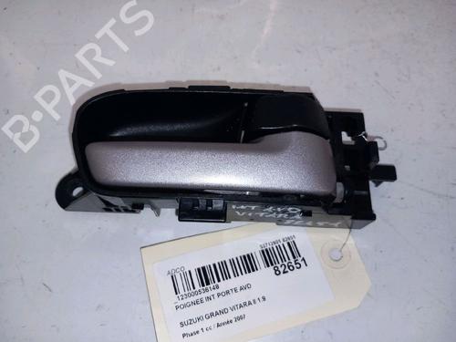 Used Front right interior door handle SUZUKI GRAND VITARA II (JT, TE, TD) 1.9 DDiS All-wheel Drive (JT419, TD44, JB419WD, JB419XD,... (129 hp) 30426322