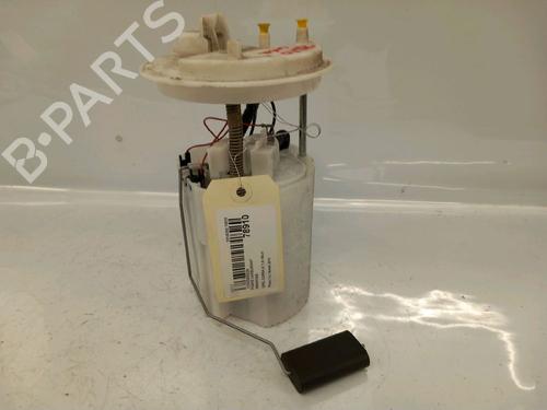 Used Fuel pump OPEL CORSA D (S07) 1.0 (L08, L68) (65 hp) 30420465