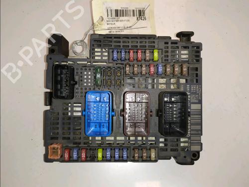 fuse-box-citroen-ds5-2011-2012-2013-2014-2015-2016-40278158 main image
