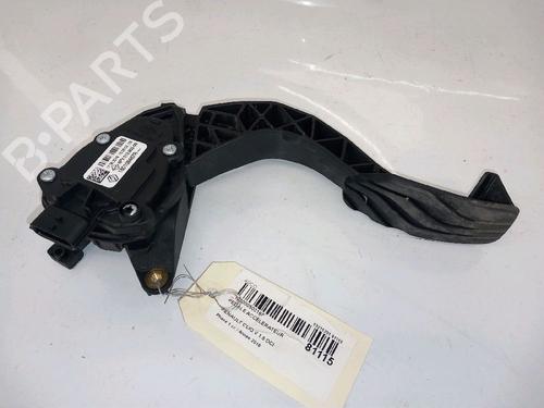 Used Pedal RENAULT CLIO V (B7_) 1.5 Blue dCi 85 (B7AG) (86 hp) 30422329