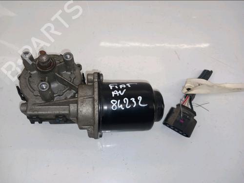 Used Front wiper motor FIAT FIORINO Box Body/MPV (225_) 1.3 D Multijet (225BXD1A, 225BXB1A, 225BXB11) (75 hp) 30426563
