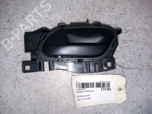 Used Front left interior door handle Front left interior door handle 30432064 30432064