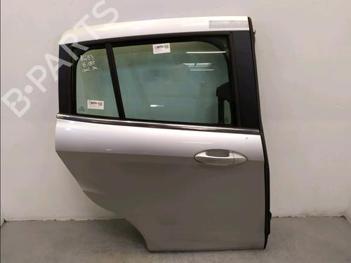 Used Right slide door Right slide door 39609017 39609017