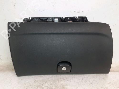 Used Glove box PEUGEOT 407 (6D_) 2.0 HDi 135 (6DRHRH, 6DRHRE, 6DRHRG, 6DRHRJ) (136 hp) 30416414