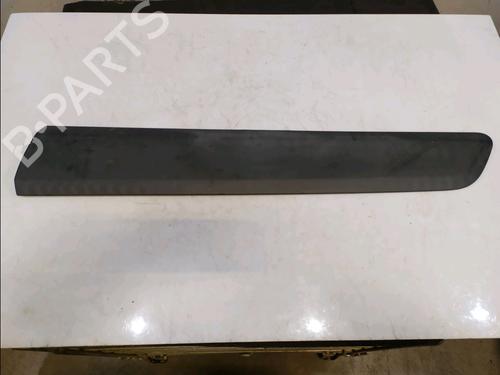 Verkleidung vorne links für PEUGEOT PARTNER Box Body/MPV 1.6 HDi 16V (90 hp) 30530926