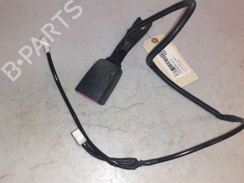 Sikkerhedssele-spænde TOYOTA COROLLA Verso (ZER_, ZZE12_, R1_) 2.2 D-4D (AUR10_, AUR10R) (136 hp) 30426476