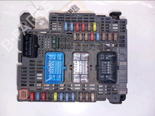Used Fuse box PEUGEOT 508 I (8D_) 2.0 HDi (163 hp) 31058176