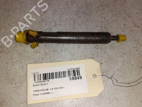 Used Injector FORD FOCUS I Turnier (DNW) 1.8 Turbo DI / TDDi (90 hp) 30428924