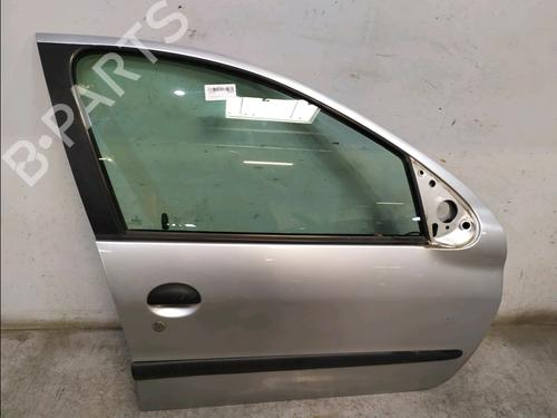 Dør høyre foran PEUGEOT 206 Hatchback (2A/C) 1.9 D (69 hp) 30420159