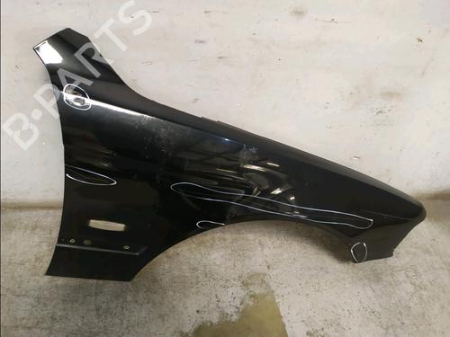 right-front-fenders-bmw-5-touring-e39-1996-1997-1998-1999-2000-2001-2002-2003-2004-33111658 main image