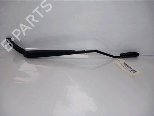 Used Front windshield wiper arm Front windshield wiper arm RENAULT CLIO IV (BH_) 1.5 dCi 75 (75 hp) 33867198 33867198