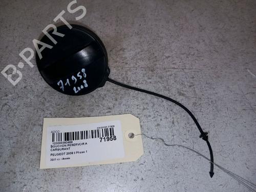 Tapa exterior combustible PEUGEOT 2008 II (UD_, US_, UY_, UJ_, UR_, UC_) 1.5 BlueHDI 110 (UDYHSK) (110 hp) 30432988