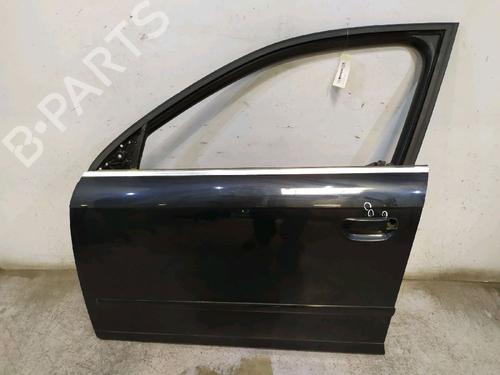Used Left front door AUDI A4 B7 Avant (8ED) 2.0 TDI 16V (140 hp) 30424907