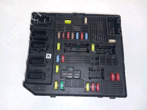 Used Fuse box RENAULT SCÉNIC III (JZ0/1_) 1.5 dCi (110 hp) 30427629