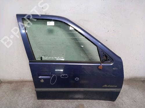 Used Right front door Right front door 30429316 30429316