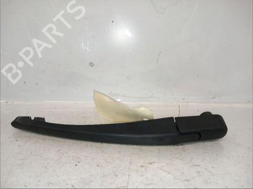 Used Rear windshield wiper arm DACIA DUSTER (HS_) 1.5 dCi (109 hp) 30417784