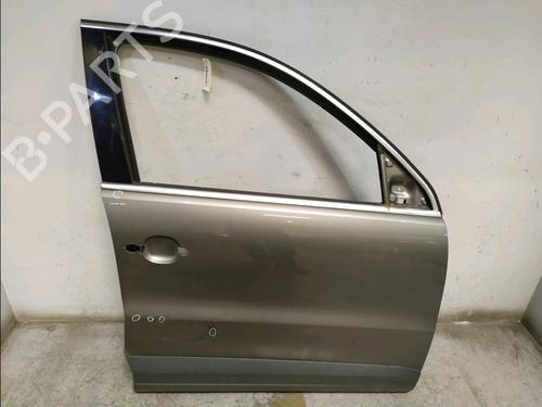 Used Right front door Right front door VW TIGUAN (5N_) 2.0 TDI (140 hp) 36450284 36450284