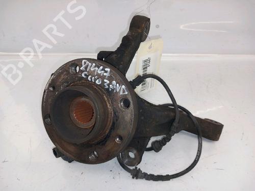 Used Right front steering knuckle RENAULT CLIO III (BR0/1, CR0/1) 1.5 dCi (C/BR0G, C/BR1G) (68 hp) 30413227