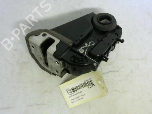 Used Rear left lock TOYOTA YARIS (_P9_) 1.4 D-4D (NLP90_, NLP90R) (90 hp) 30417677