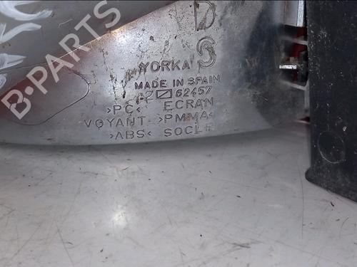 Right taillight RENAULT MODUS / GRAND MODUS (F/JP0_) 1.4 (JP01, JP0J) | BP32488228C35