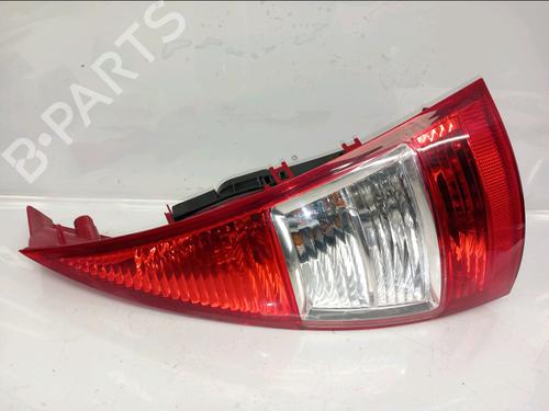 Używane Lampa tylna prawa CITROËN C3 I (FC_, FN_) 1.4 i (73 hp) 30828492