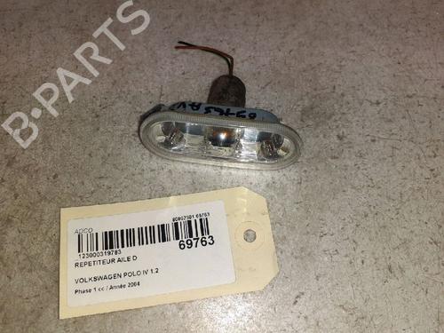 Used Right side indicator VW POLO IV (9N_, 9A_) 1.2 (54 hp) 30420912