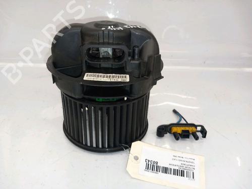 Used Heater blower motor TOYOTA AYGO (_B1_) 1.4 D-4D (WNB10_, WNB10R) (54 hp) 30422738